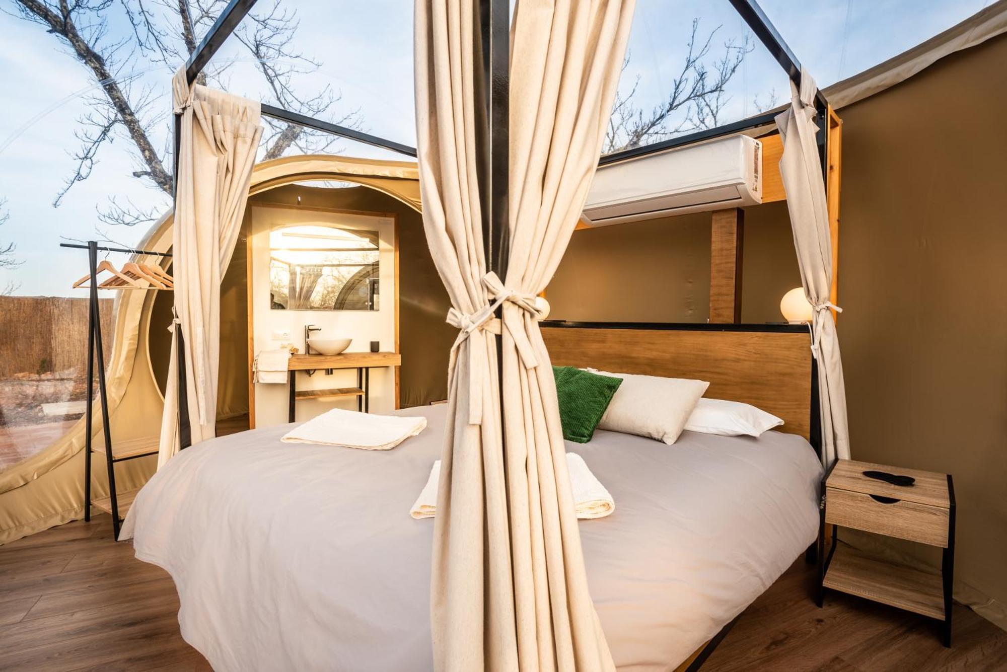 Horizonte Bubble Rooms Cortegana Extérieur photo